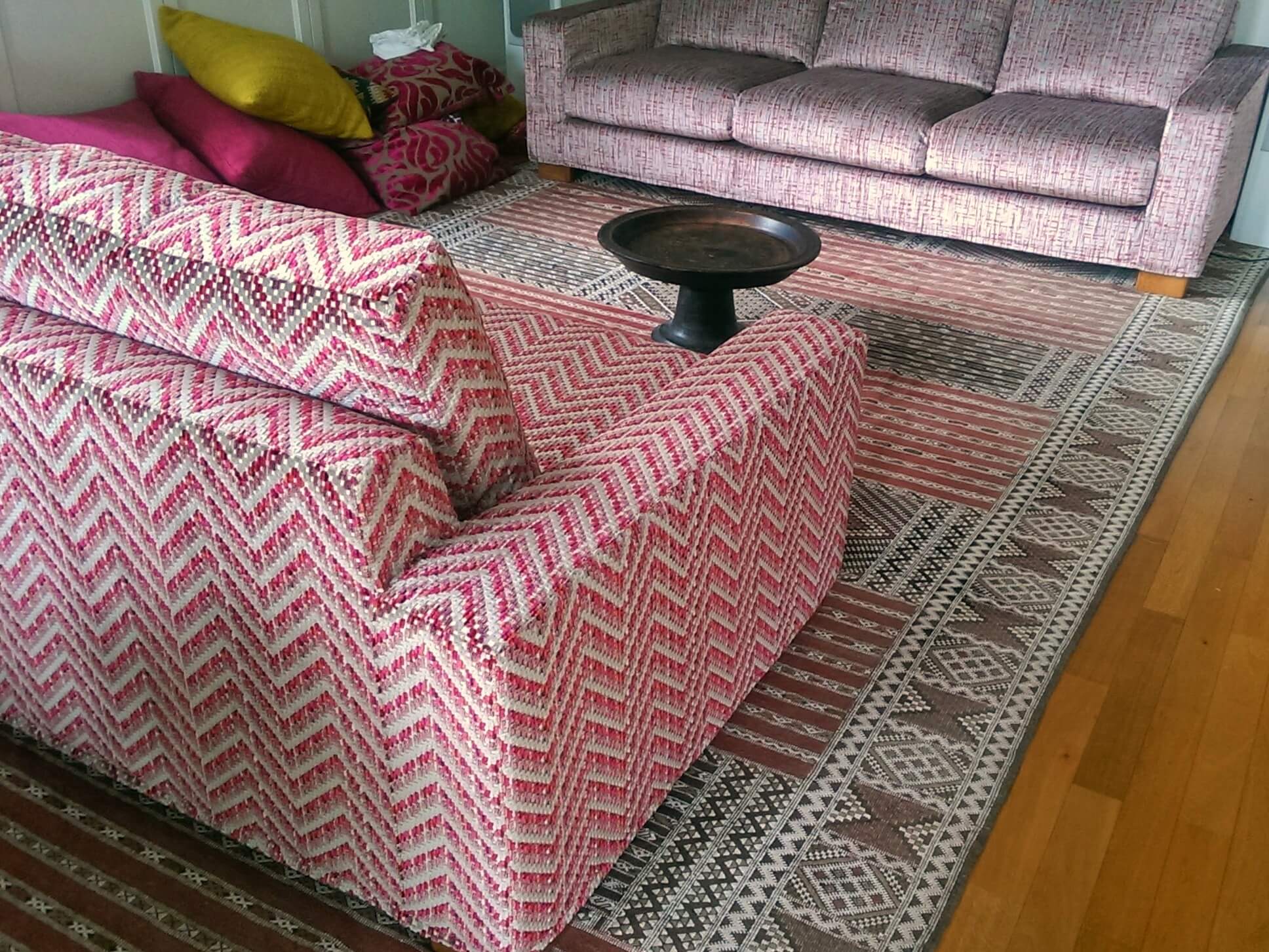 Kundenprojekte - Möbel neu beziehen lassen in München - Sofa, Sessel, Stühle, Bänke